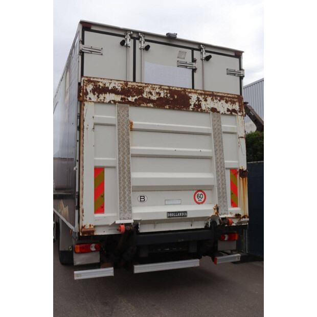 2010 Volvo FL240-48520397
