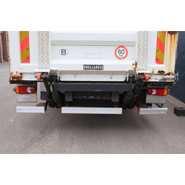 2010 Volvo FL240-48520399