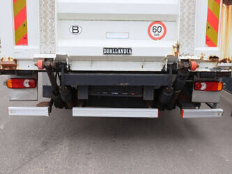 2010-volvo-fl240-1472880-48520399