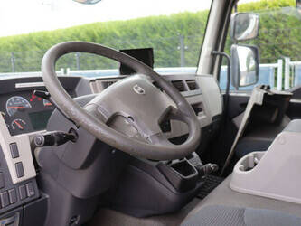 2010-volvo-fl240-1472880-48520420