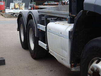 2014-daf-cf460-1472881-48520461