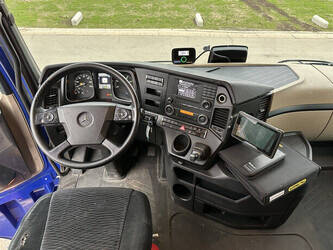 2016-mercedes-benz-actros-2645-1472903-48521507