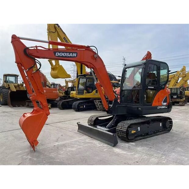 2024 Doosan DX60-48521936