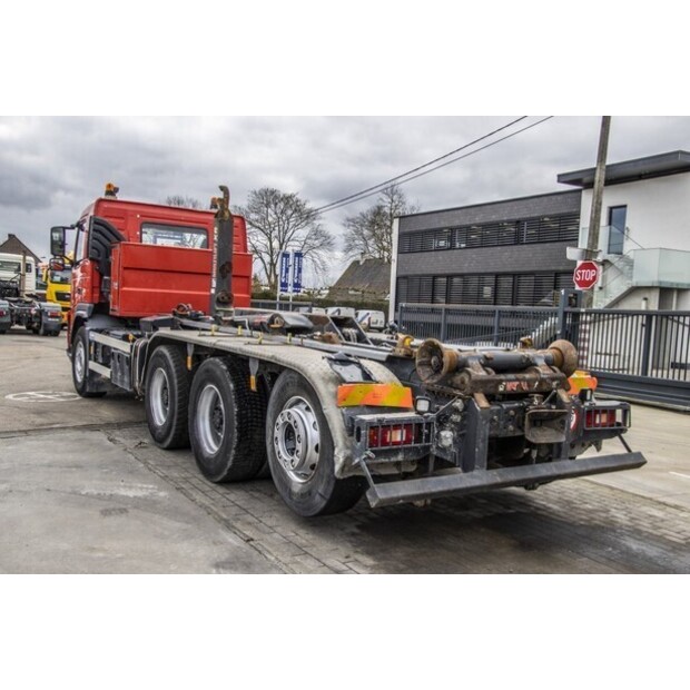 2010 Volvo FM-48522503