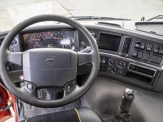 2010-volvo-fm-95744-48522504