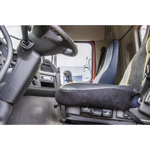 2010 Volvo FM-48522530