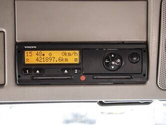 2010-volvo-fm-95744-48522533