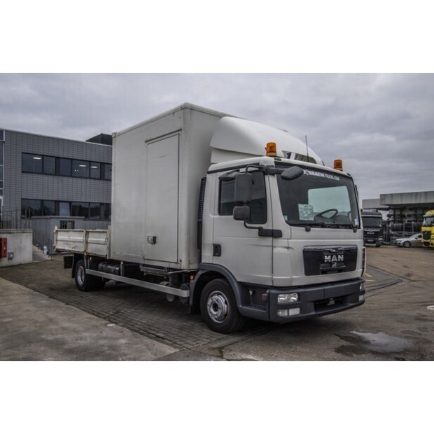 2009 MAN TGL 12.220BL-48522845