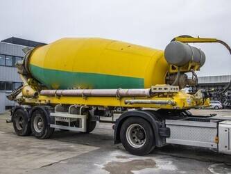 2011-debuf-beton-mixer-12m-48522956