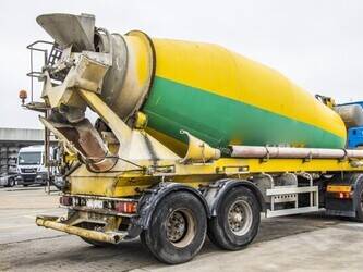 2011-debuf-beton-mixer-12m-48522958