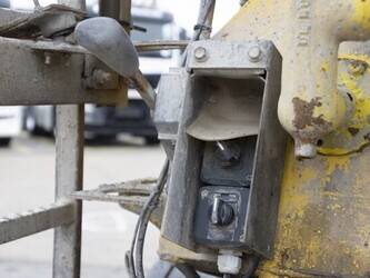 2011-debuf-beton-mixer-12m-48522962