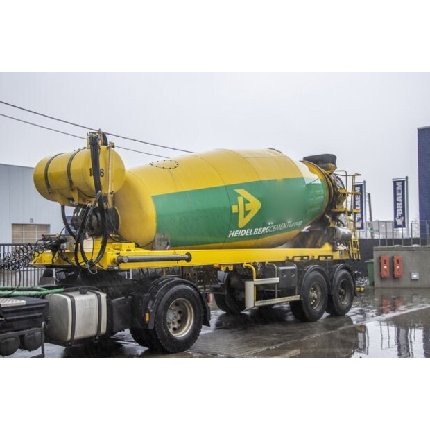 2011 دي بف BETON MIXER - 12M3-48523005