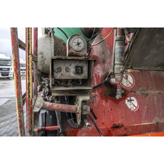 2008 ليبهير BETON MIXER 12m³-48523151