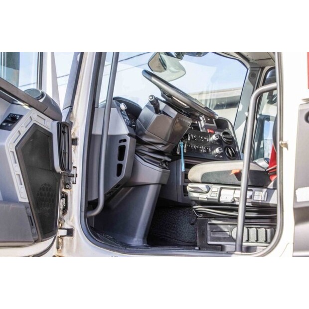 2017 Renault C430-48523574