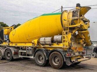 2014-de-buf-beton-mixer-12m3-48523708