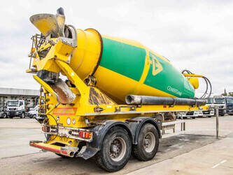 2014-de-buf-beton-mixer-10m3-48523851