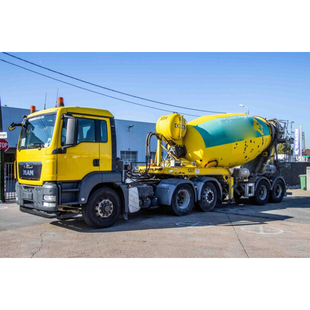 2013 إم أو إل BETON MIXER 10M3-48523863