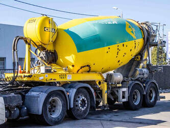 2013-mol-beton-mixer-10m3-48523873