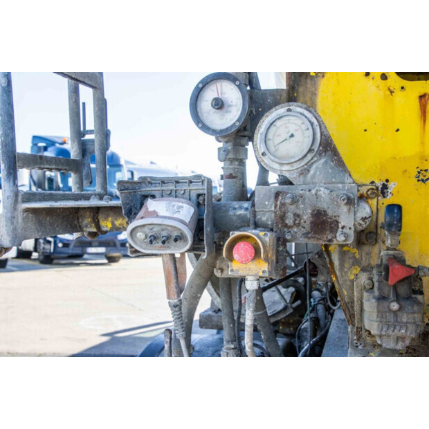 2013 إم أو إل BETON MIXER 10M3-48523883