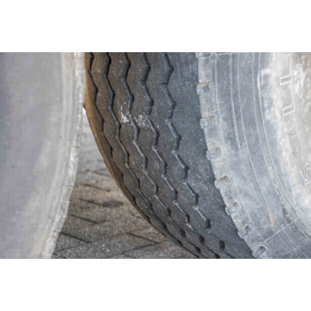 2013 إم أو إل BETON MIXER 10M3-48523903