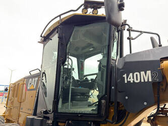 2011-caterpillar-140m2-1472948-48523947