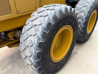2011-caterpillar-140m2-1472948-48523971