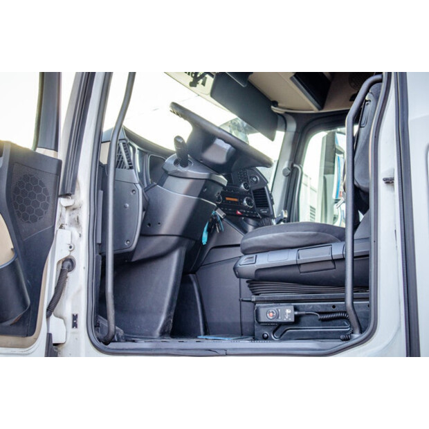 2014 مرسيدس بنز ACTROS 2548-48524480