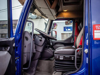 2013-renault-d210-48524861