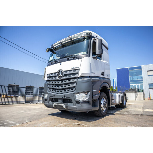 2017 Mercedes-Benz AROCS 1945-48525352