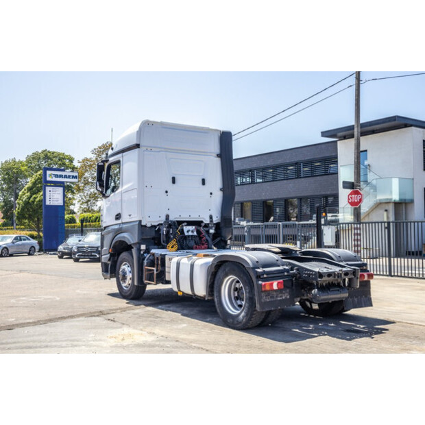 2017 Mercedes-Benz AROCS 1945-48525355