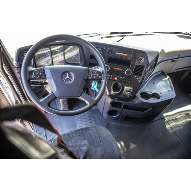 2017 Mercedes-Benz AROCS 1945-48525359