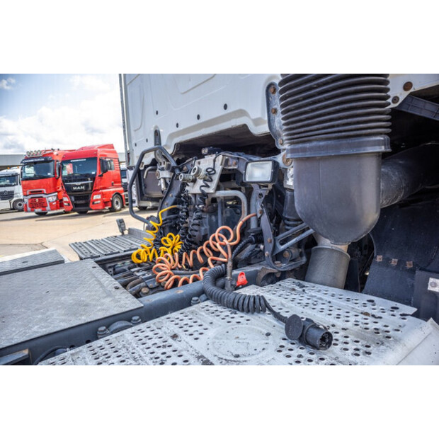 2017 Mercedes-Benz AROCS 1945-48525650