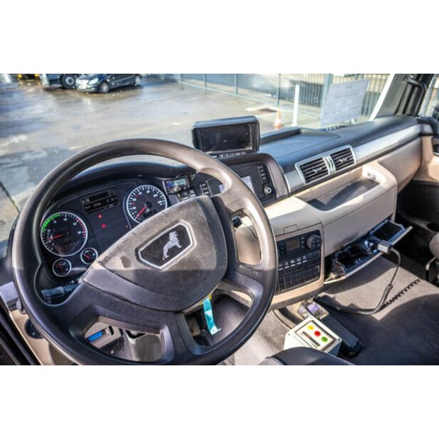 2017 مان TGS 32.360 BB-48525942