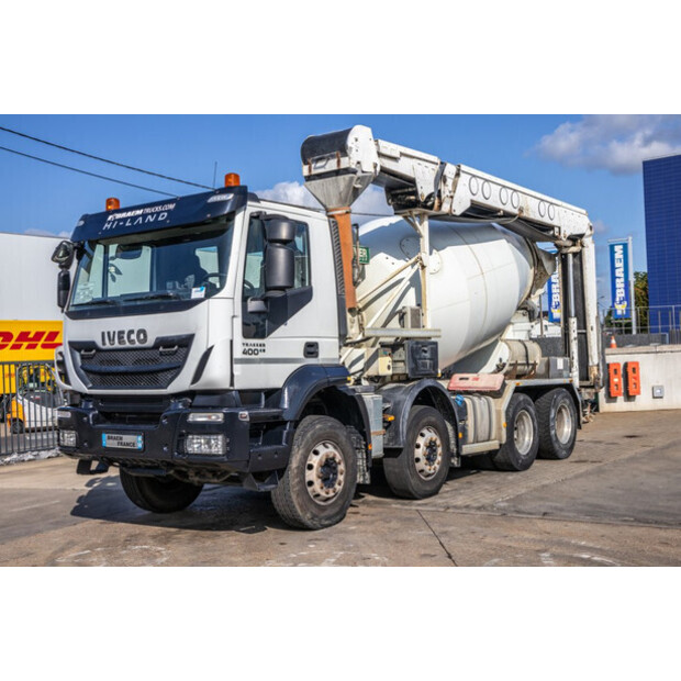 2017 Iveco Trakker 400-48526106