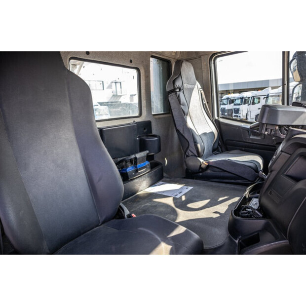 2017 Iveco Trakker 400-48526147