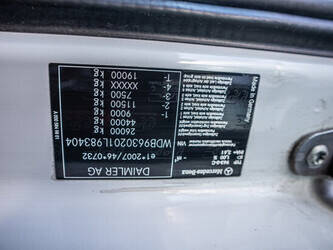 2015-mercedes-benz-actros-2548-919387-48526196