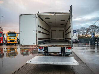 2013-renault-premium-300-48526234