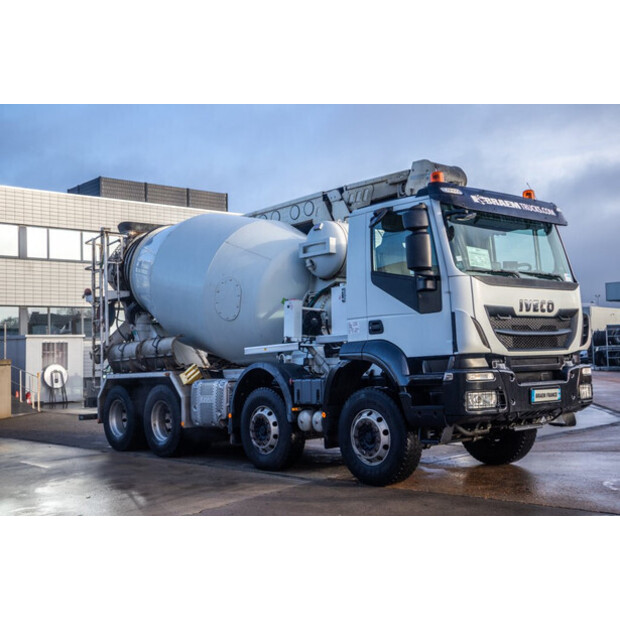 2017 Iveco EUROTRAKKER 400-48526236