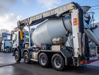2017-iveco-eurotrakker-400-48526238