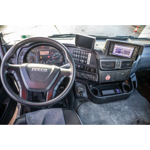 2017 Iveco EUROTRAKKER 400-48526240