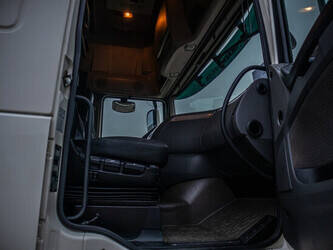 2015-daf-xf-105-460-966258-48526310
