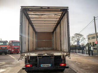 2011-volvo-fm330-969125-48526349