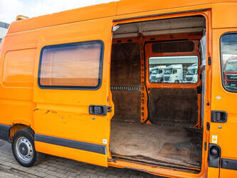 2010-renault-master-2-5-dci-48526393