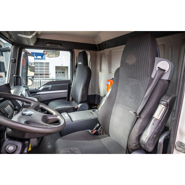 2016 MAN TGS 32.400-48526410