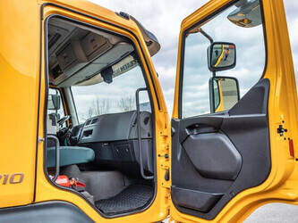 2021-volvo-fl-210-48526423