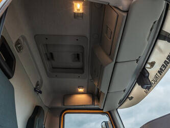 2021-volvo-fl-210-48526424