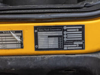 2021-volvo-fl-210-48526430