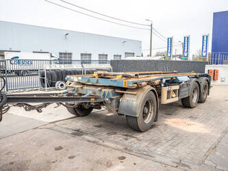 2014-van-hool-others-1011493-48526450
