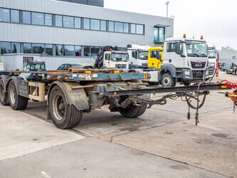 2014-van-hool-others-1011493-48526451