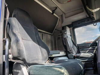 2009-man-tgx-25-440-48526501